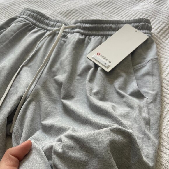 Lululemon Soft Jersey Straight-Leg Mid Rise Pants - Picture 4 of 5